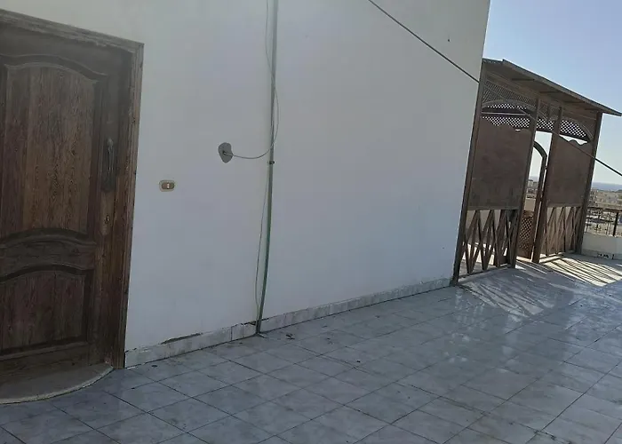 2-bedroom Apartment *